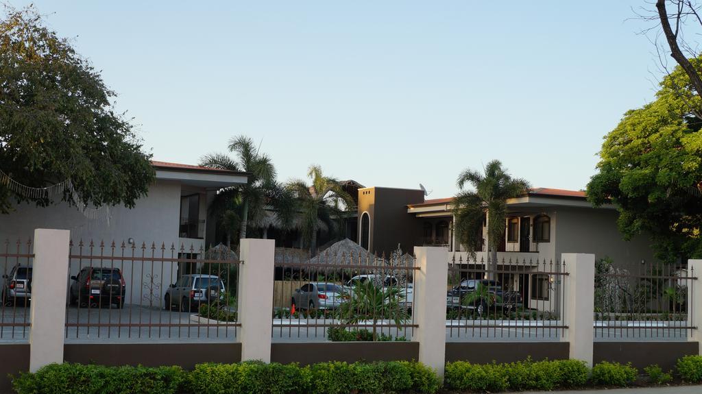 كوكو Hotel Colono Beach المظهر الخارجي الصورة